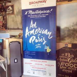 pull up banner stand